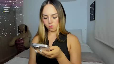 Sofi online show from February 14, 1:24 am