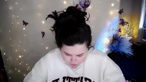 sophia__olsen online show from February 4, 7:03 am