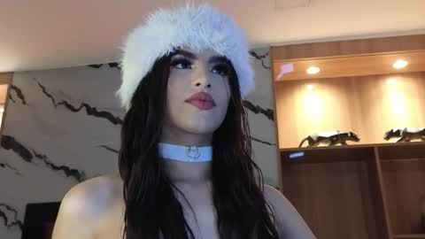 Sophia online show from November 28, 10:01 pm