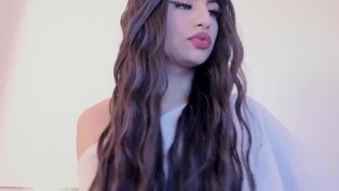 Sophia online show from February 9, 9:08 pm