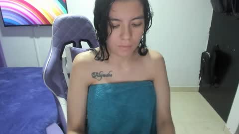 Snapshot of sophia_cossio2 chatting on February 28, 12:10 am Sara Sophia online show from February 28, 12:10 am