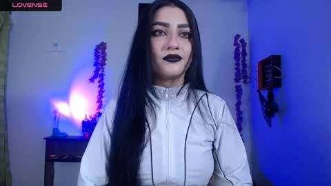 sophia hottie online show from December 31, 6:24 pm