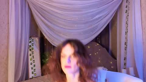 Snapshot of sophia_dreamy chatting on October 26, 1:55 am Sophia online show from October 26, 1:55 am