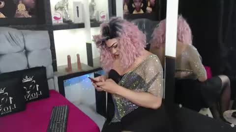 sophia_hott01 online show from December 5, 12:25 pm