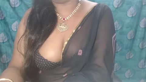 Snapshot of sophia_indian chatting on January 20, 10:29 am Sophia Tamil online show from January 20, 10:29 am