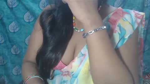 Snapshot of sophia_indian chatting on January 22, 6:41 pm Sophia Tamil online show from January 22, 6:41 pm