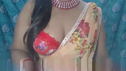 Snapshot of sophia_indian chatting on January 24, 8:02 am Sophia Tamil online show from January 24, 8:02 am