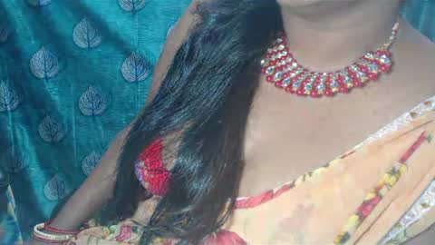 Snapshot of sophia_indian chatting on January 24, 6:14 pm Sophia Tamil online show from January 24, 6:14 pm
