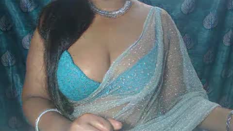 Snapshot of sophia_indian chatting on January 25, 4:45 am Sophia Tamil online show from January 25, 4:45 am