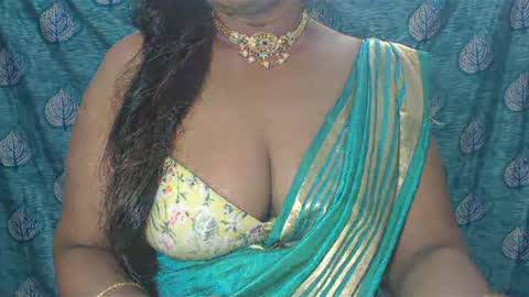 Snapshot of sophia_indian chatting on January 29, 5:09 am Sophia Tamil online show from January 29, 5:09 am
