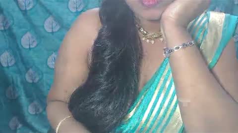 Snapshot of sophia_indian chatting on January 29, 11:20 am Sophia Tamil online show from January 29, 11:20 am