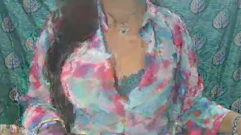 Snapshot of sophia_indian chatting on February 1, 8:29 am Sophia Tamil online show from February 1, 8:29 am