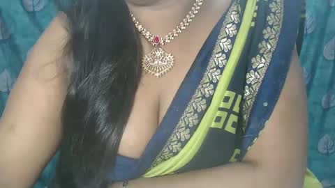 Snapshot of sophia_indian chatting on February 6, 1:21 pm Sophia Tamil online show from February 6, 1:21 pm