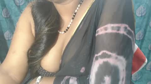 Snapshot of sophia_indian chatting on February 7, 5:10 am Sophia Tamil online show from February 7, 5:10 am