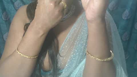 Snapshot of sophia_indian chatting on February 9, 9:26 am Sophia Tamil online show from February 9, 9:26 am