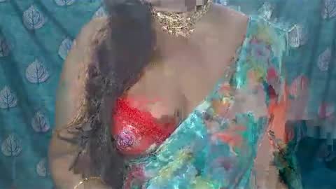 Snapshot of sophia_indian chatting on February 10, 5:25 am Sophia Tamil online show from February 10, 5:25 am
