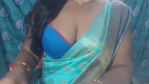 Snapshot of sophia_indian chatting on September 19, 5:31 am Sophia Tamil online show from September 19, 5:31 am