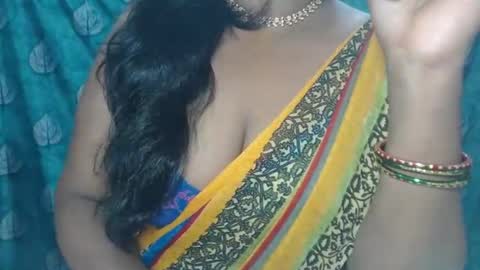 Snapshot of sophia_indian chatting on September 26, 7:01 am Sophia Tamil online show from September 26, 7:01 am