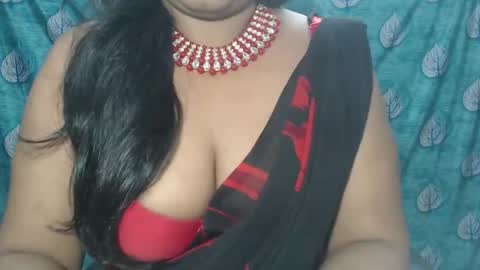 Snapshot of sophia_indian chatting on September 28, 8:52 am Sophia Tamil online show from September 28, 8:52 am