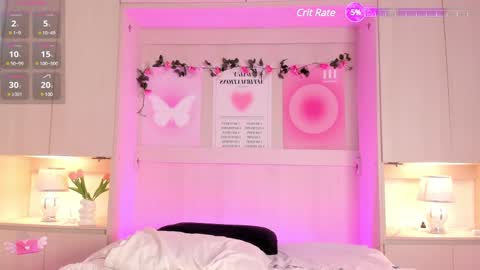  S O P H I A  online show from February 3, 2:45 pm