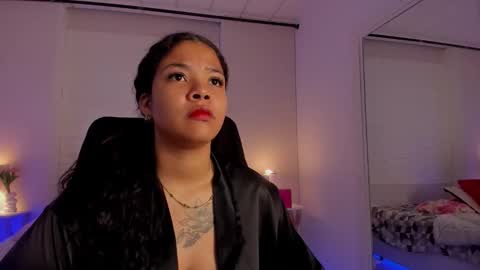  S O P H I A  online show from March 18, 11:35 am