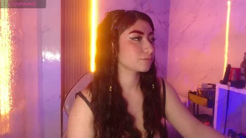 Snapshot of sophia_tf chatting on May 13, 9:17 am Sophia online show from May 13, 9:17 am