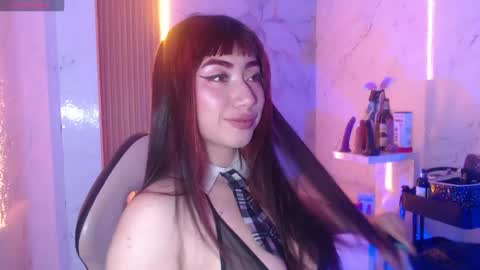 Snapshot of sophia_tf chatting on June 6, 3:44 am Sophia online show from June 6, 3:44 am