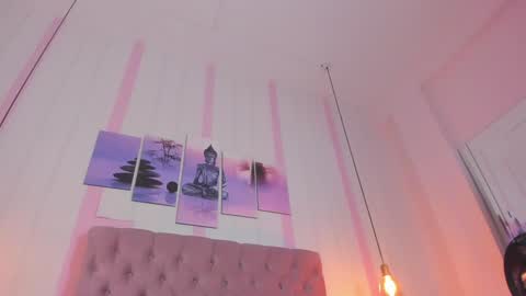 sophia_turneer online show from February 7, 8:44 am