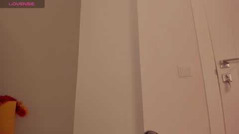 Sophia online show from January 8, 1:42 am