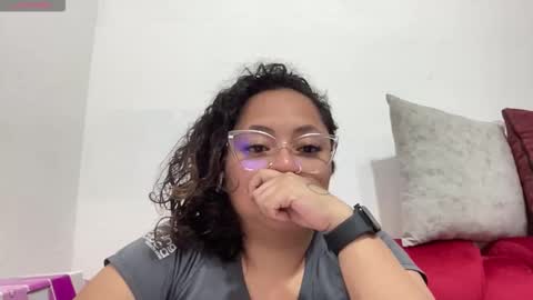 sophiaburton online show from September 15, 1:38 am