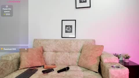 sophiacolemann online show from January 25, 3:30 am