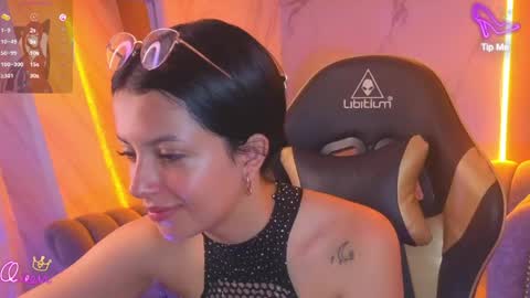sophiadoll_tf online show from May 29, 1:31 pm