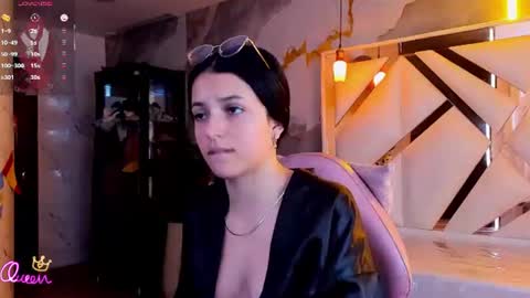 Snapshot of sophiadoll_tf chatting on June 25, 12:53 pm sophiadoll_tf online show from June 25, 12:53 pm