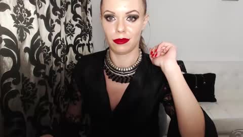 sOPHIAbRIMMS online show from December 2, 5:04 pm
