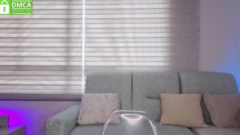 Sophie  online show from November 22, 2:05 pm