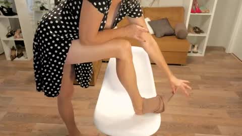 Sophie online show from November 7, 11:54 am