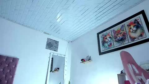 sophie doll online show from April 29, 6:50 am