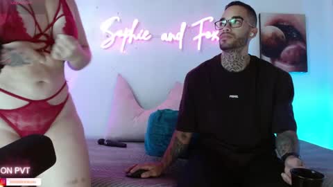 SOPHIE - FOXX online show from May 28, 12:02 pm