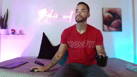 SOPHIE - FOXX online show from June 4, 12:00 pm
