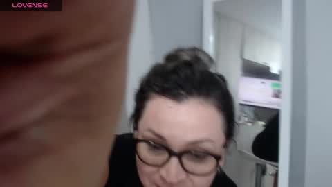 Snapshot of sophie_lopez1 chatting on January 27, 7:35 am Sofa online show from January 27, 7:35 am