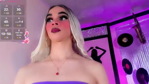sophie_miaa online show from October 10, 11:09 am
