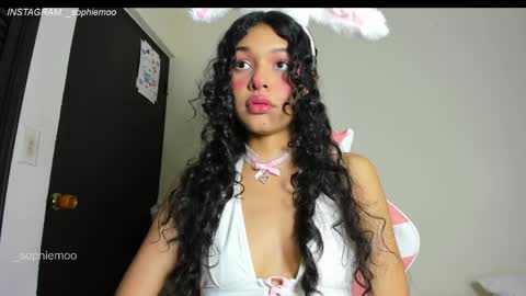 Sophie online show from March 30, 12:17 pm