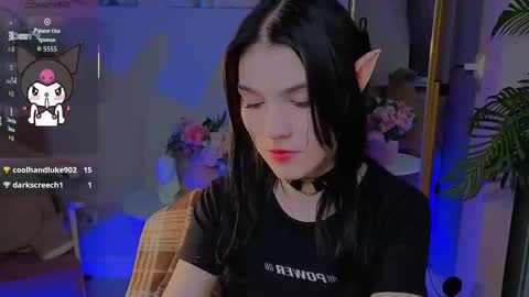 sophie_nomenal_ online show from October 21, 2:29 pm