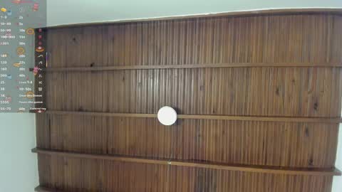 sophie_smith19 online show from April 14, 1:39 pm