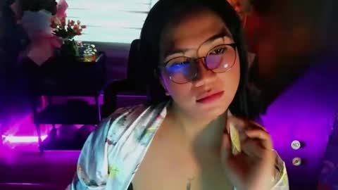 Sophie online show from April 14, 1:55 am