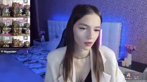 Sophie online show from January 30, 6:24 am