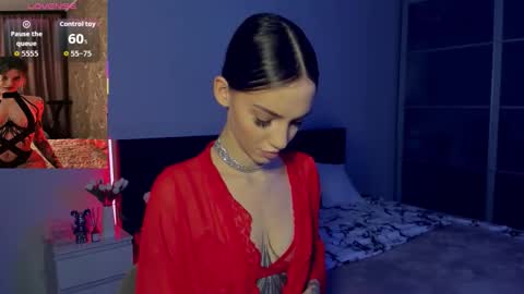 Sophie online show from November 30, 11:47 am