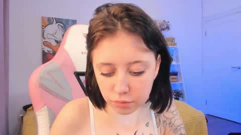 Sophie  online show from December 30, 10:32 am