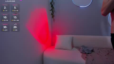 Sophie online show from December 19, 6:48 pm