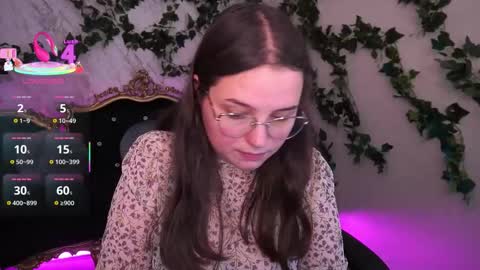 sophieedreams online show from October 10, 1:10 pm